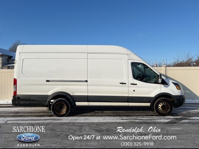 2016 Ford Transit Base