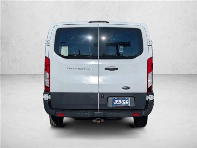 2016 Ford Transit Base