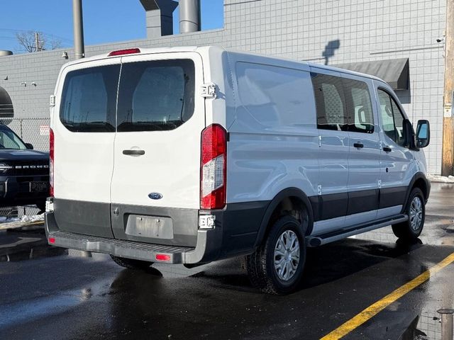 2016 Ford Transit Base