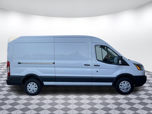 2016 Ford Transit Base