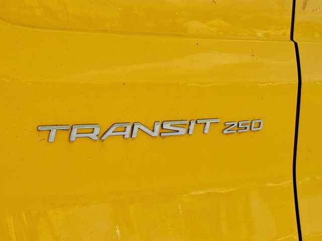 2016 Ford Transit Base