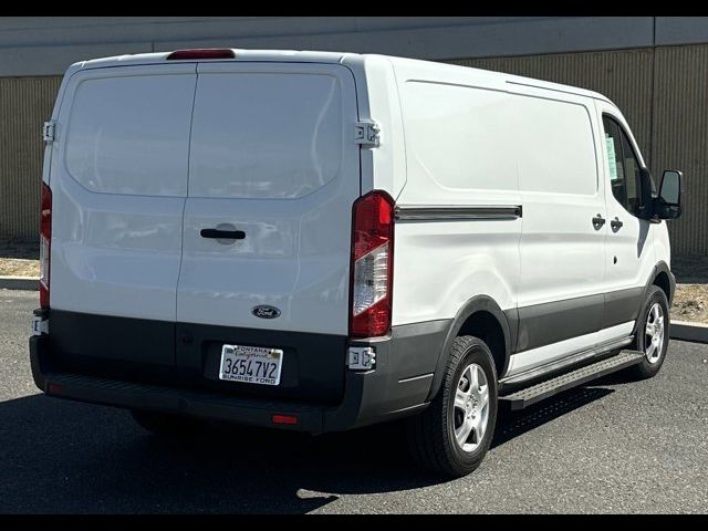 2016 Ford Transit Base