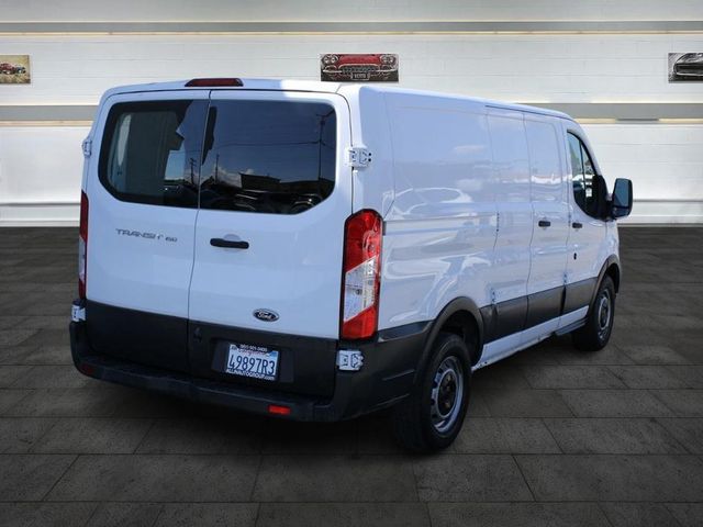 2016 Ford Transit Base