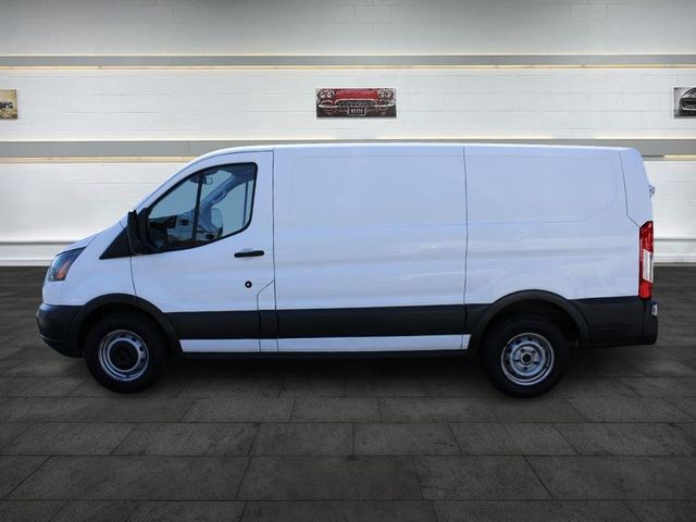 2016 Ford Transit Base