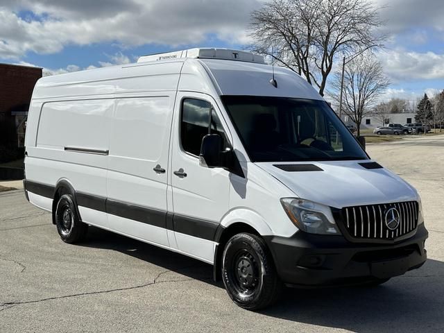 2016 Freightliner Sprinter Vans Worker