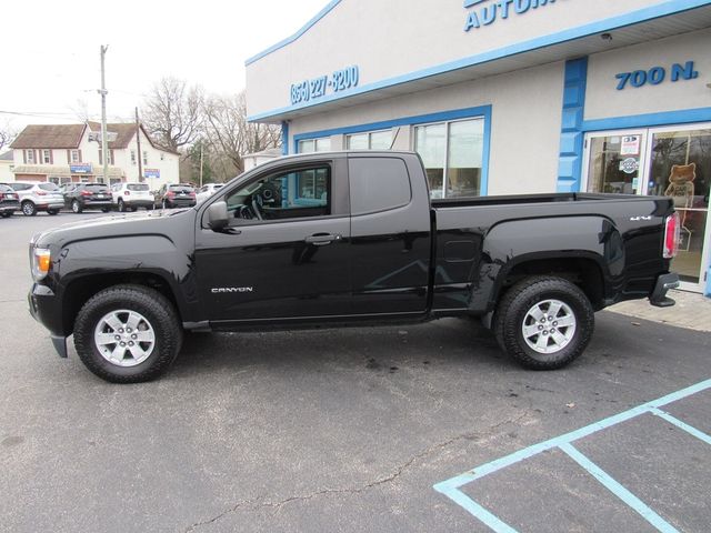 2016 GMC Canyon Base