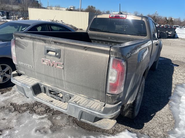 2016 GMC Canyon Base