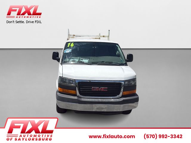 2016 GMC Savana Base
