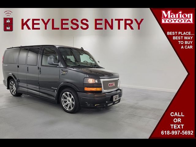 2016 GMC Savana Base