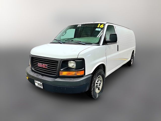 2016 GMC Savana Base