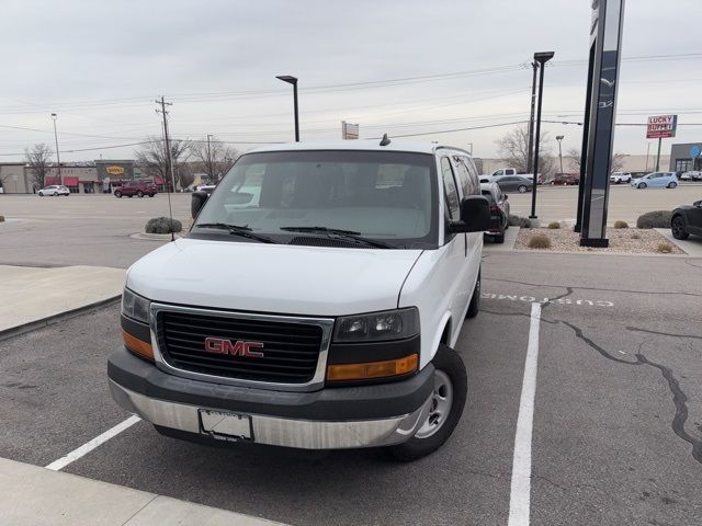 2016 GMC Savana LT