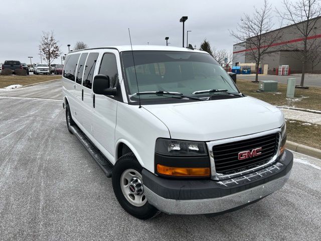 2016 GMC Savana LT