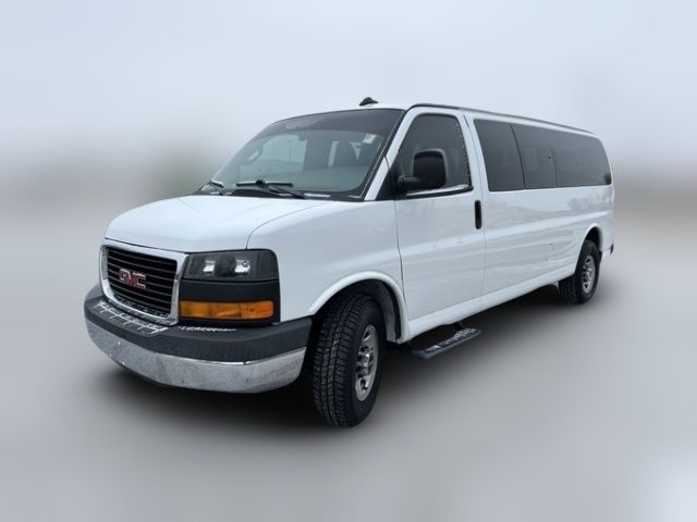 2016 GMC Savana LT