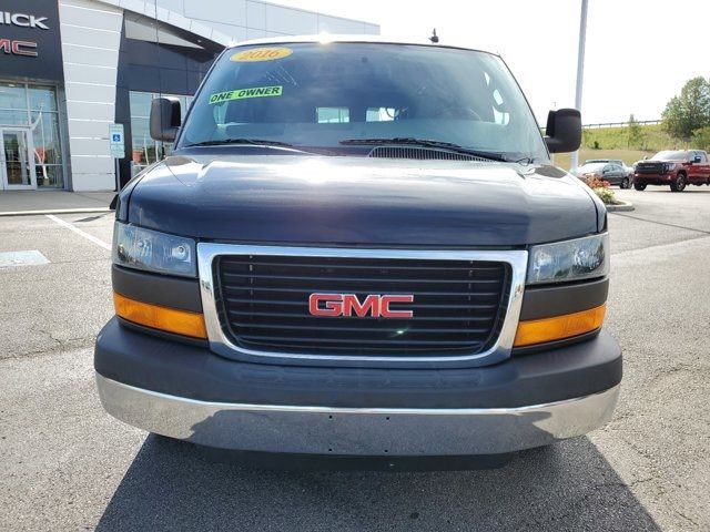 2016 GMC Savana Base