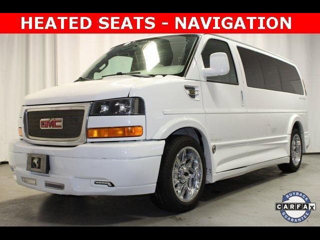 2016 GMC Savana Base