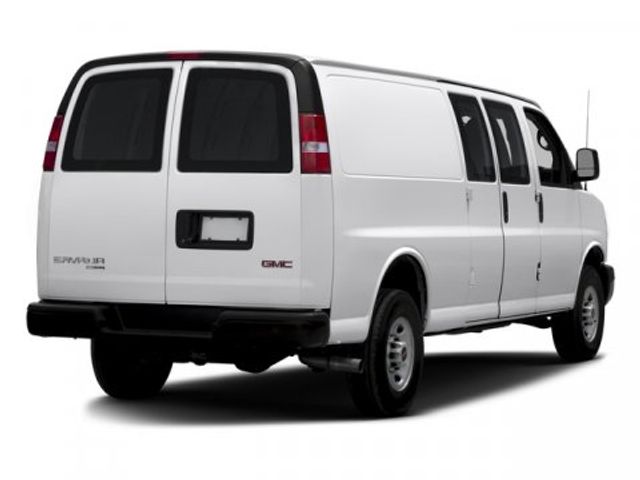 2016 GMC Savana Base