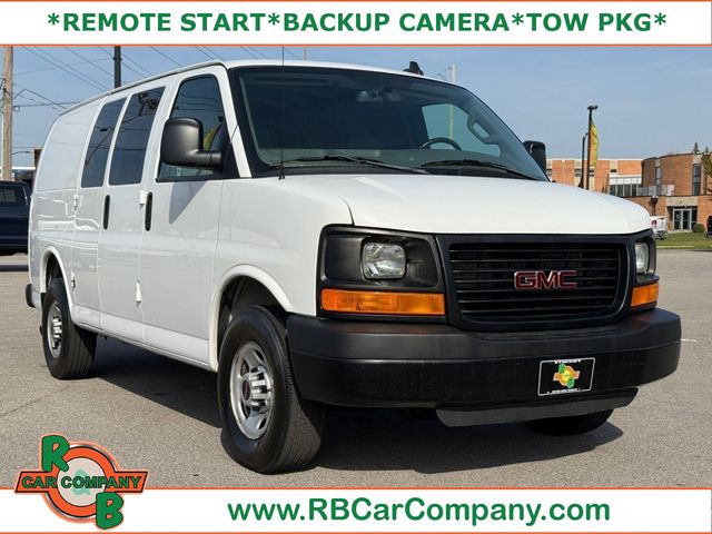 2016 GMC Savana Base