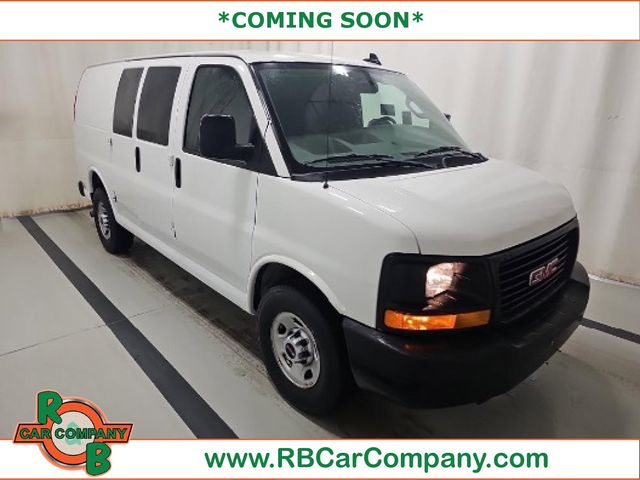 2016 GMC Savana Base