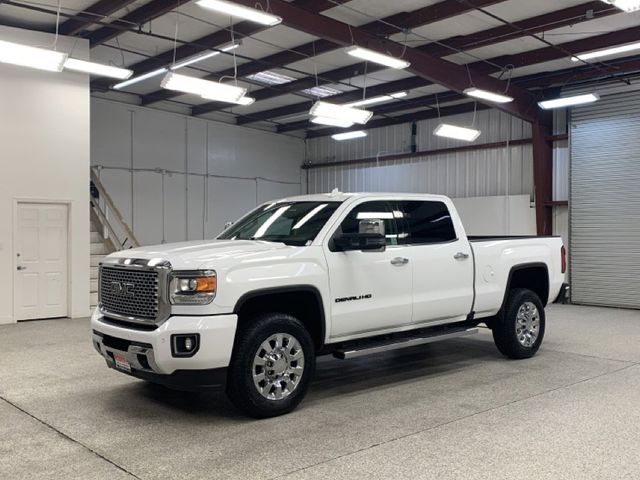 2016 GMC Sierra 2500HD Denali