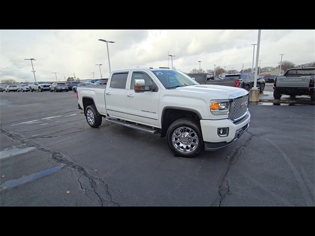 2016 GMC Sierra 2500HD Denali