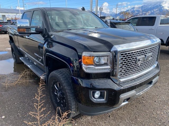 2016 GMC Sierra 2500HD Denali