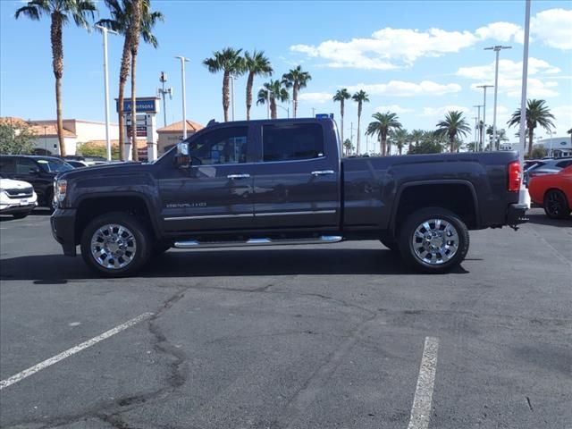 2016 GMC Sierra 2500HD Denali