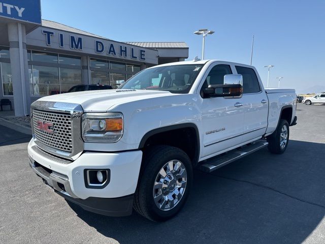 2016 GMC Sierra 2500HD Denali