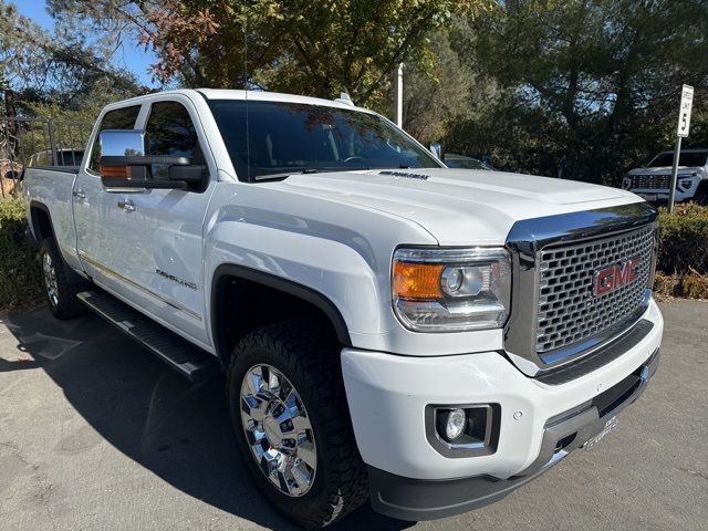 2016 GMC Sierra 2500HD Denali