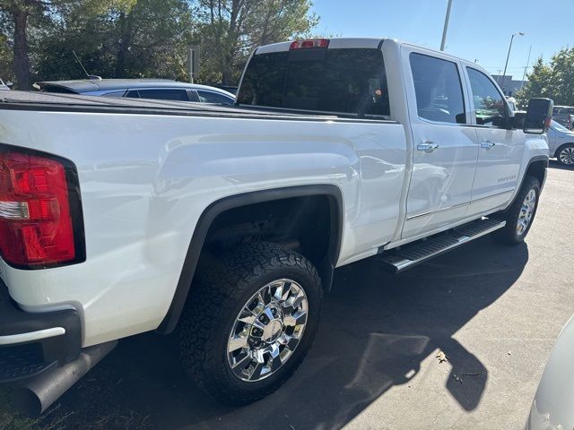 2016 GMC Sierra 2500HD Denali