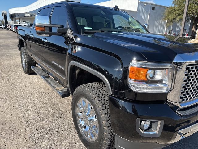 2016 GMC Sierra 2500HD Denali