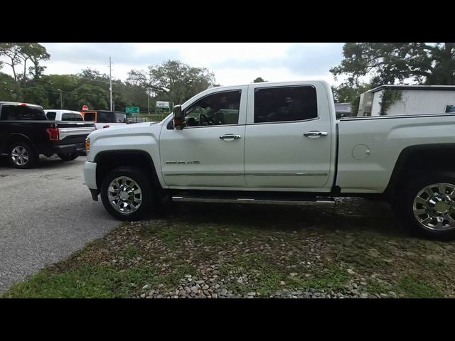 2016 GMC Sierra 2500HD Denali