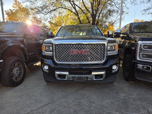 2016 GMC Sierra 2500HD Denali