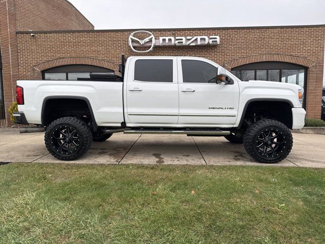 2016 GMC Sierra 2500HD Denali