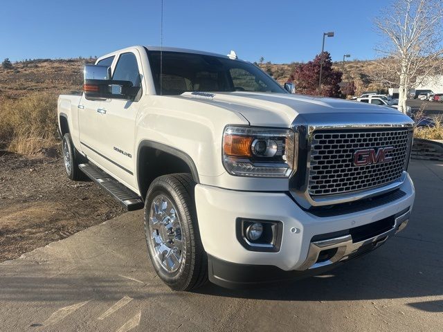 2016 GMC Sierra 2500HD Denali