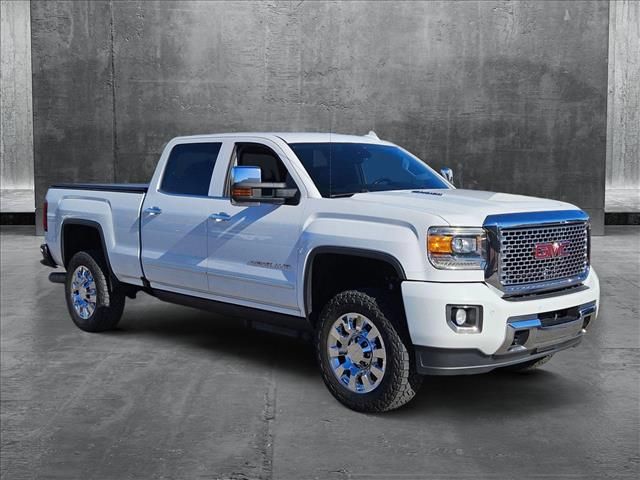 2016 GMC Sierra 2500HD Denali