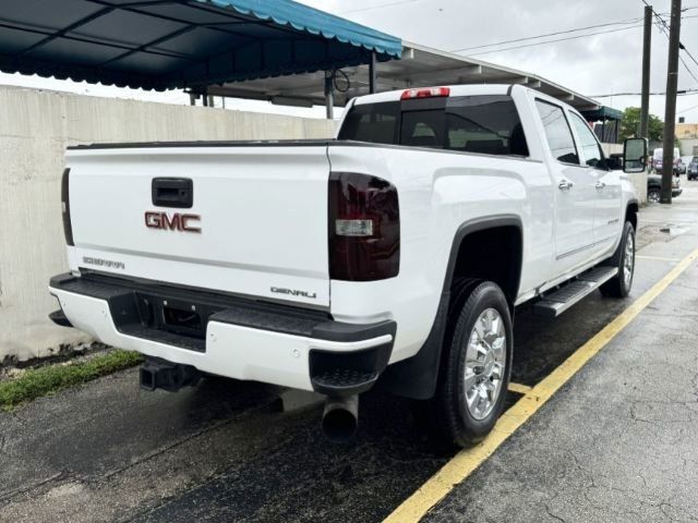 2016 GMC Sierra 2500HD Denali