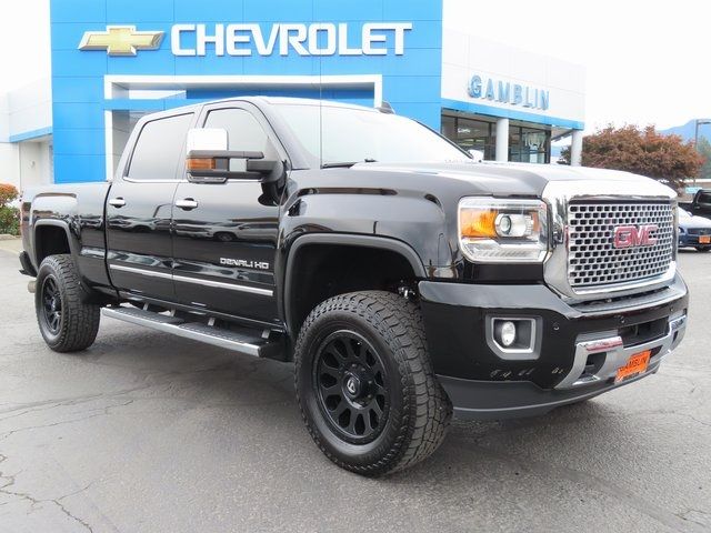 2016 GMC Sierra 2500HD Denali