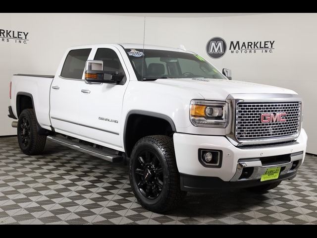 2016 GMC Sierra 2500HD Denali