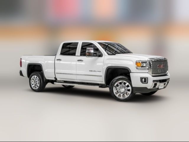 2016 GMC Sierra 2500HD Denali