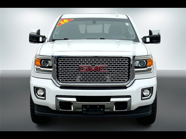 2016 GMC Sierra 2500HD Denali