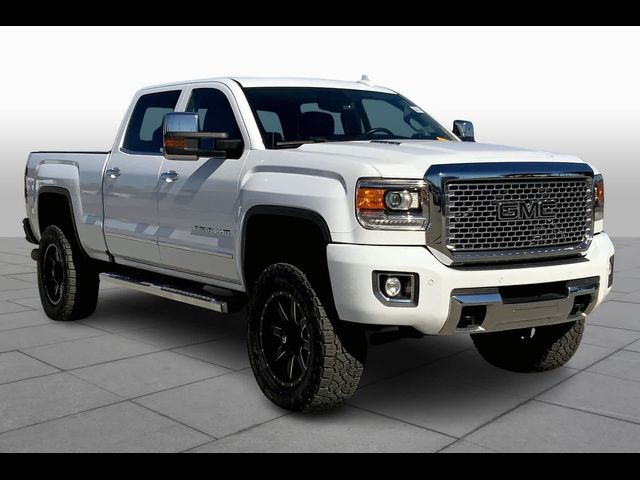 2016 GMC Sierra 2500HD Denali