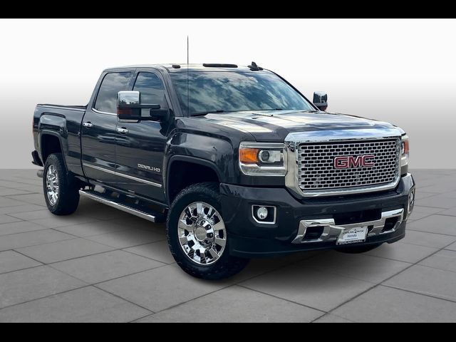 2016 GMC Sierra 2500HD Denali