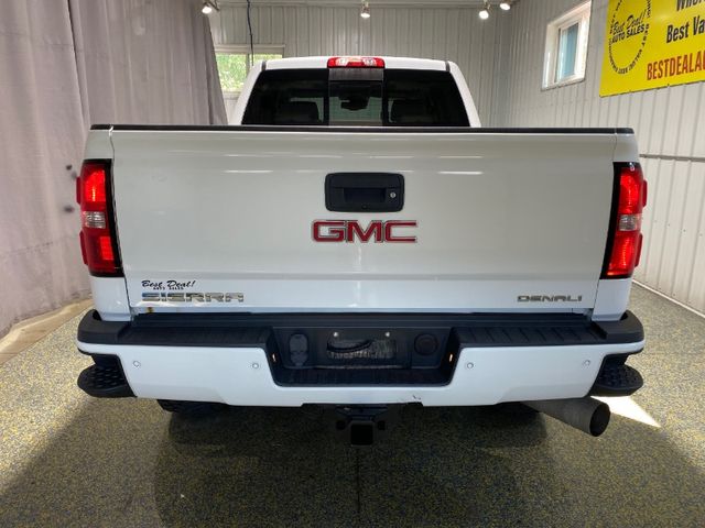 2016 GMC Sierra 2500HD Denali