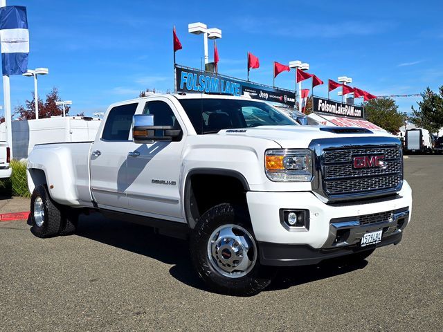 2016 GMC Sierra 3500HD Denali