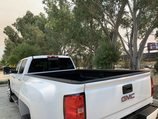 2016 GMC Sierra 3500HD Denali