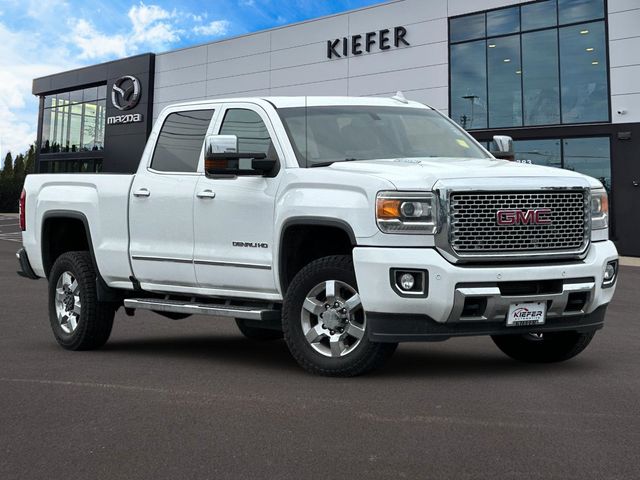 2016 GMC Sierra 3500HD Denali