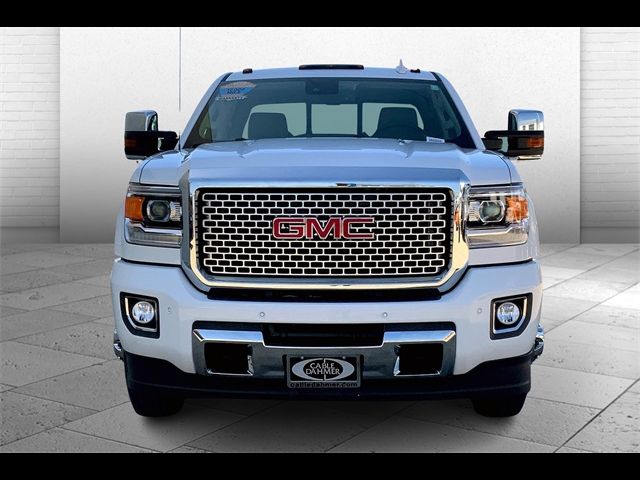 2016 GMC Sierra 3500HD Denali