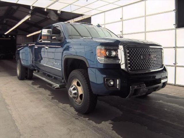 2016 GMC Sierra 3500HD Denali