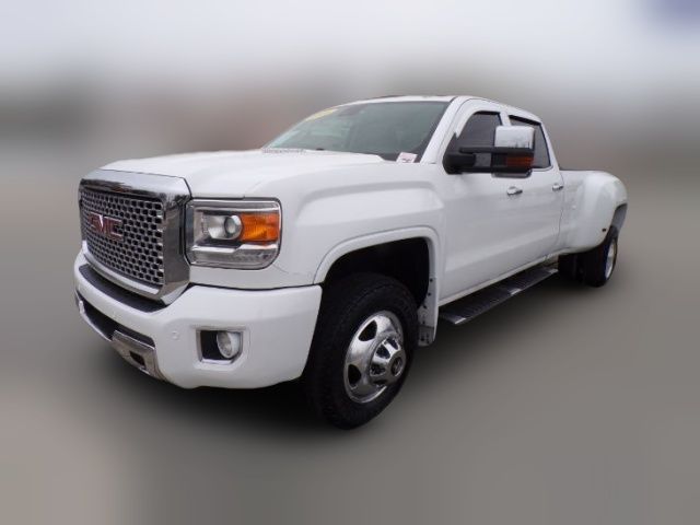 2016 GMC Sierra 3500HD Denali