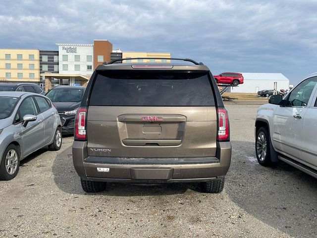 2016 GMC Yukon SLT